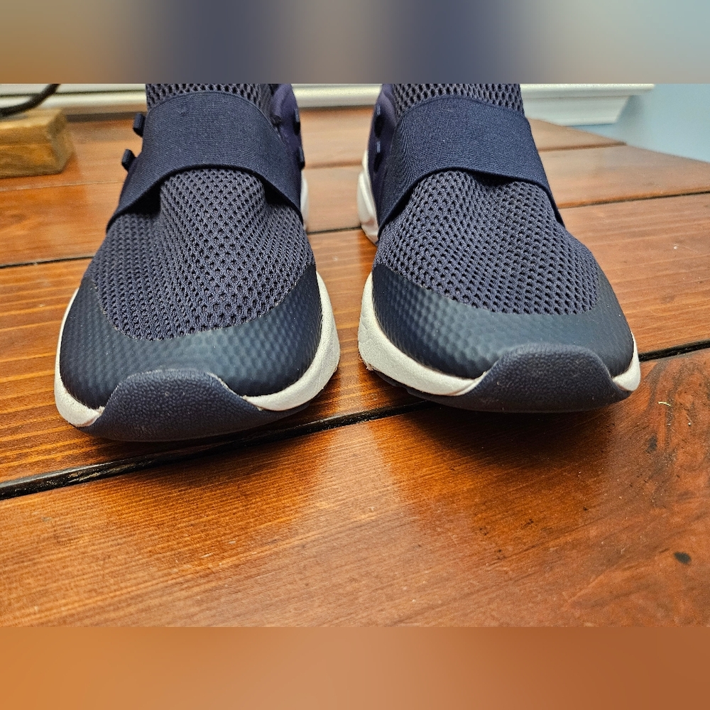 Fabletics Zuma Studio Sneaker III - Picture 4 of 8